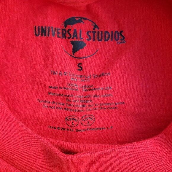 Universal Studios Thing 2 short sleeve shirt - Picture 5 of 5
